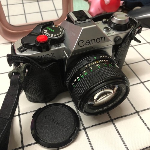 Red Concave Soft Shutter Release Buttons for Leica M Fuji Sony RX10M Olympus om2 - Picture 5 of 7