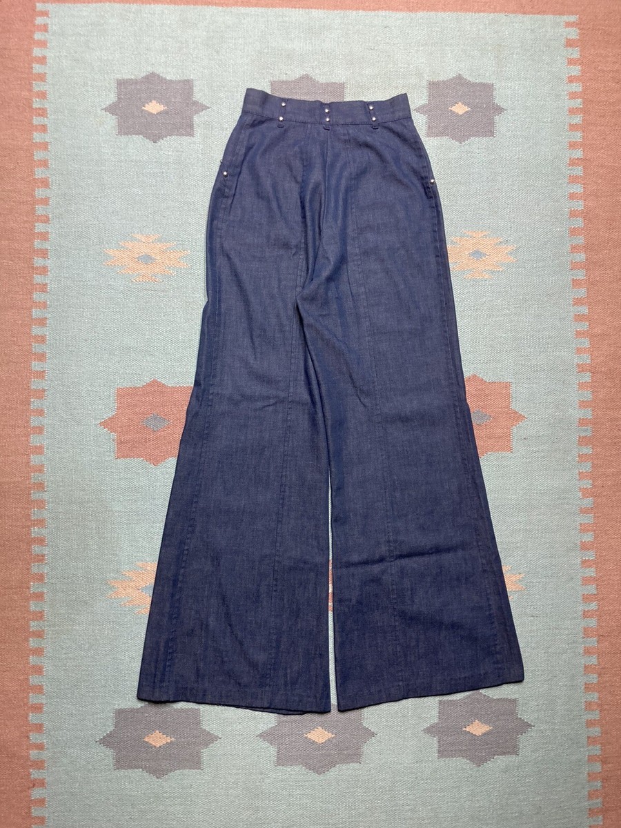 TUCK FLARE PANTS – GOAT ESSENCE