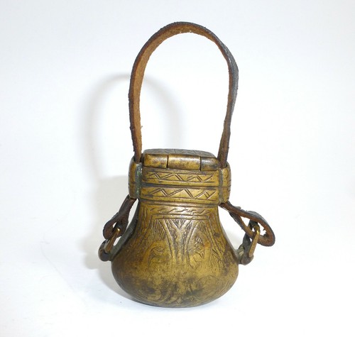 Botella de bronce recipiente para bolas de plomo siglo XVIII Imperio Otomano Afganistán - Imagen 7 de 11