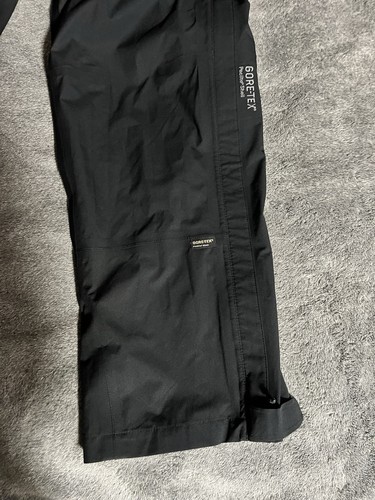 Pantalones negros Yak Extreme Peaks Gortex grandes con tirantes senderismo Gorpcore negros - Imagen 5 de 11