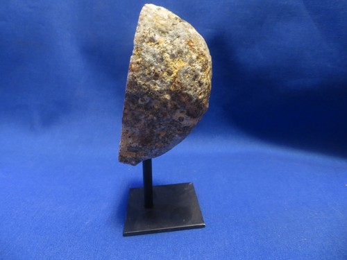 Natural Crystal Quartz Agate Geode on Museum Black Metal Stand Black Big Crystal - Picture 6 of 8