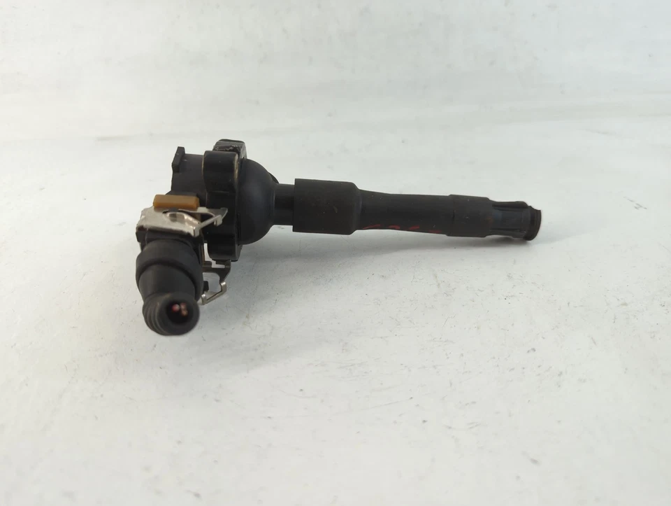 2001-2002 Bmw 525i Ignition Coil Igniter Pack EVHNI - Image 2 of 4