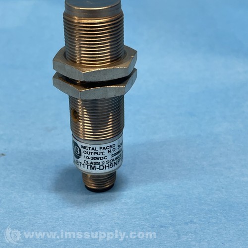 Allen Bradley 871TM-DH5NP18-D4 Proximity Sensor FNIP - Picture 2 of 10