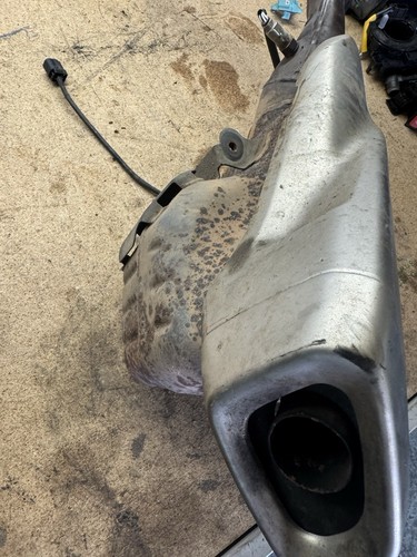 HONDA CB650 R 2021-2023 Genuine Standard Exhaust - Picture 6 of 7