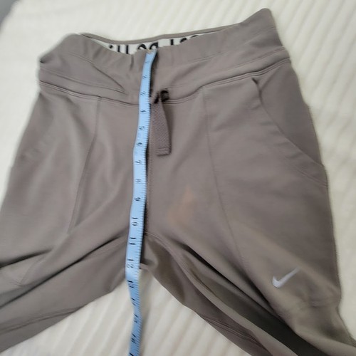 Nike Dri-FIT XS TP ECH EP Activewear Capris - Made in Cambodia - Women's - Picture 5 of 12