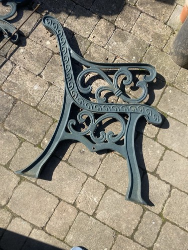 Vintage Pair Of Green Painted Cast Iron Bench Chair Ends Garden Project - Picture 21 of 24