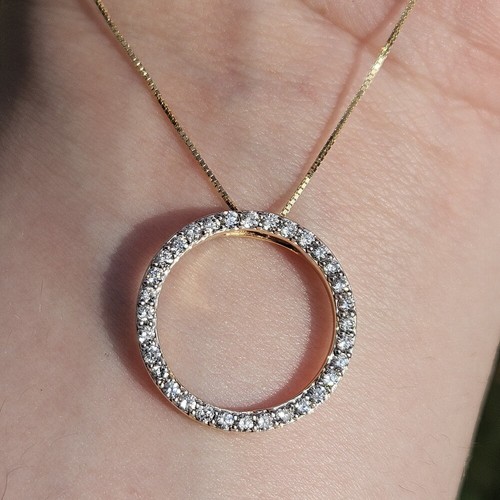 14K Yellow Gold Box Link Chain with 1/2Ct Diamond Halo Circle Pendant 18 Inches - Picture 3 of 9
