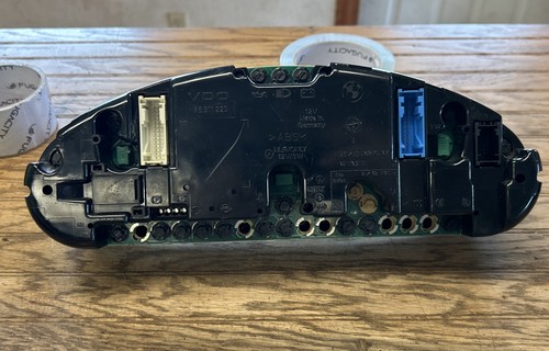 96-99 BMW E36 328i Gauge Cluster Tach 5 Speed Used 2-Door Conv. 6cyl - Picture 5 of 11