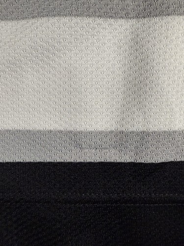 Los Angeles Kings Starter Black Jersey                     Boys Size L/XL - Picture 7 of 10