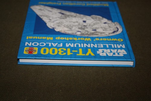 Yt-1300 Millenium Falcon Owner's Workshop Manual 2018 HC Haynes Star Wars - Picture 17 of 17