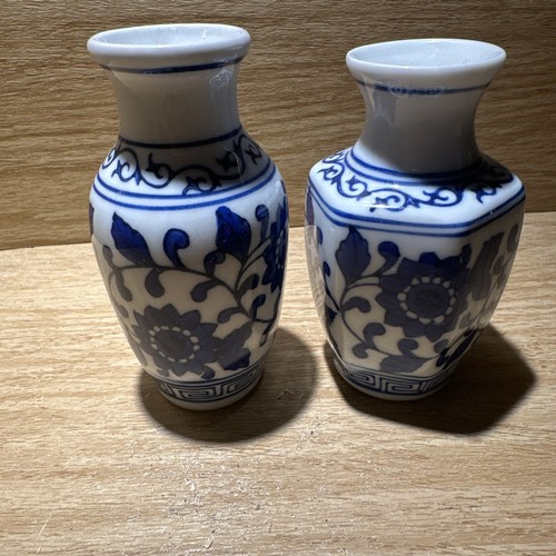 Vase with Flowers Blue and White Porcelain 6" Vintage China Miniature Vases - Picture 2 of 9