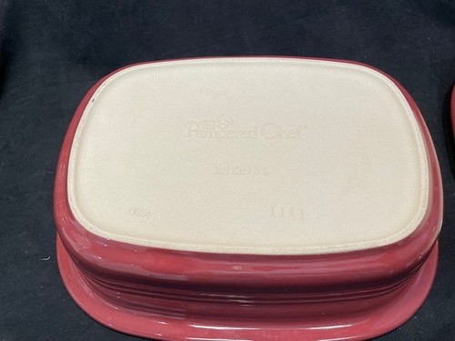Pampered Chef Deep Covered Baker Casserole Cranberry Stoneware w/ lid - Picture 6 of 7