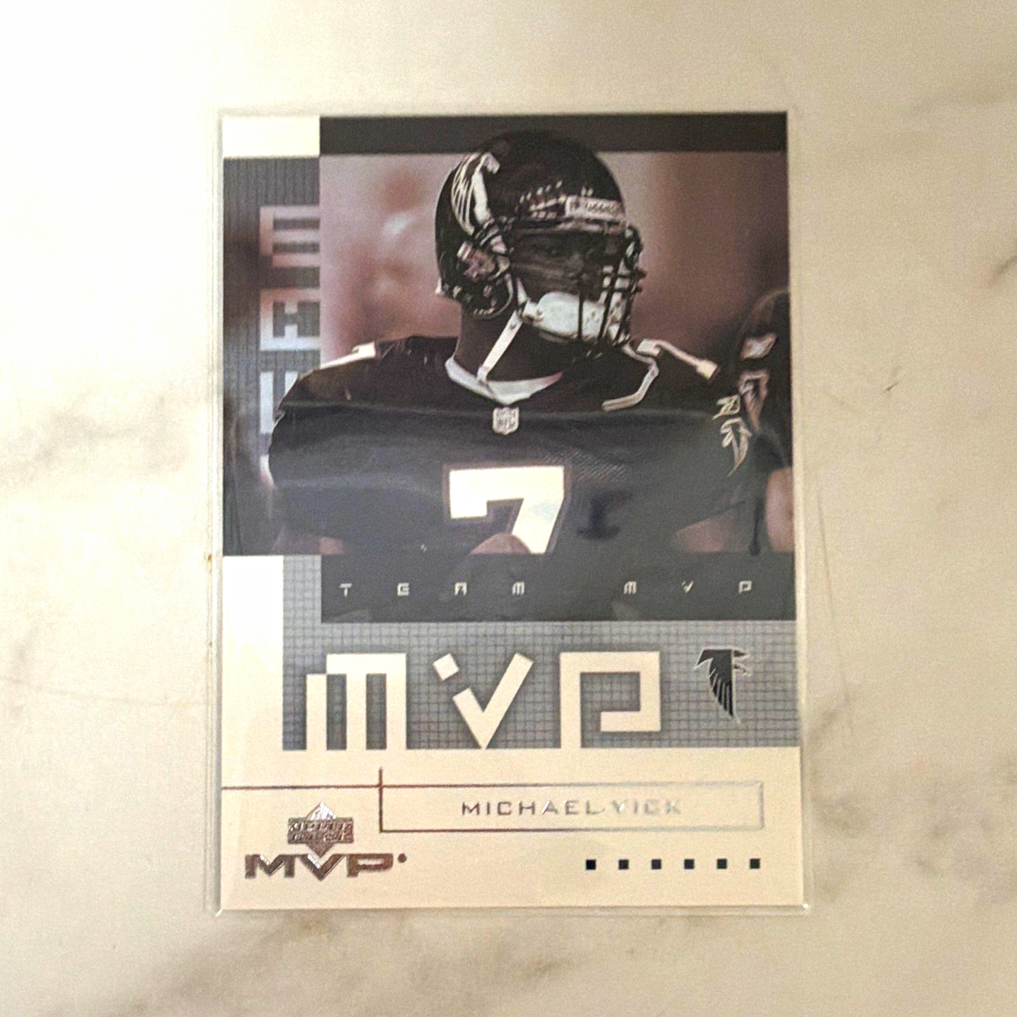 2002 Upper Deck MVP Michael Vick Team MVP Insert #TM-2 Atlanta Falcons NFL