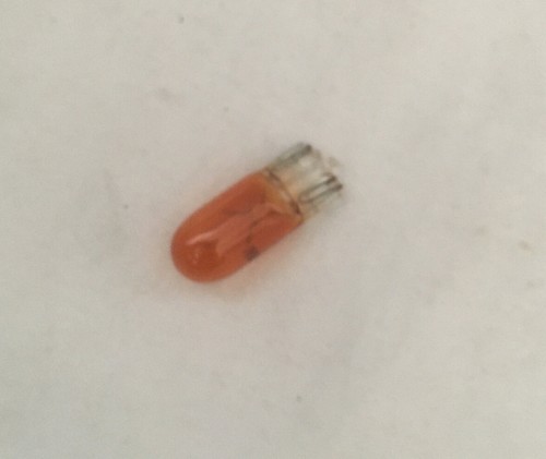 Qty1 Drag Specialties Single Amber 5w Marker Light Wedge Bulb 4 Harley Davidson - Picture 3 of 5