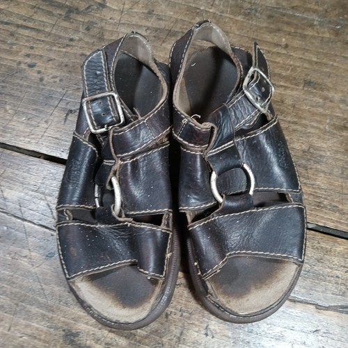 Doc Martens Mens 8 Sandals Fisherman Vintage Shoes England Buckle Leather *READ - Picture 3 of 16