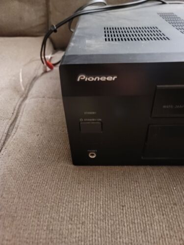 Vintage Pioneer VSX-D711 Receiver - Picture 3 of 6