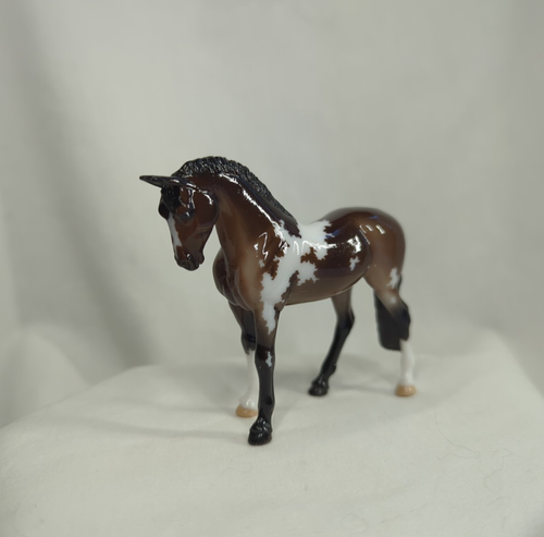 Breyer Stablemates CM Custom Etched Glossy Standing Thoroughbred - Picture 3 of 7