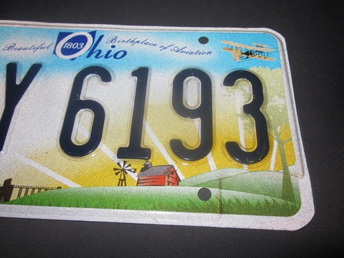 Placa de licencia OHIO LUGAR DE NACIMIENTO DE AVIACIÓN ESY 6193 - Imagen 4 de 5
