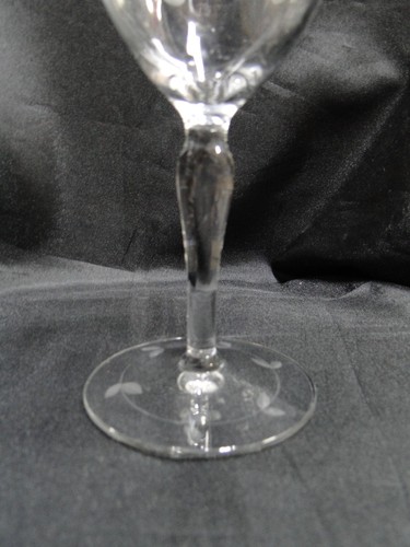 Glastonbury Lotus 66-2, Gray Cut Florals: Water or Wine Goblet, 7 1/4", As Is - Picture 19 of 19