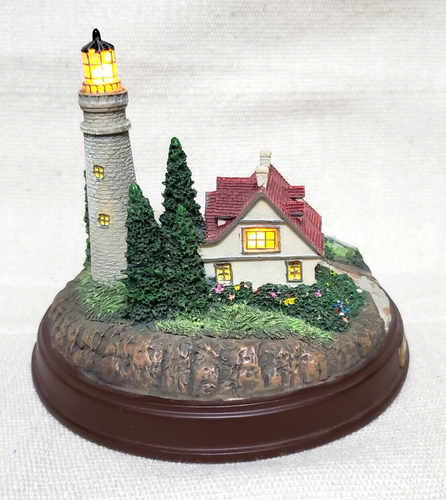 Hawthorne Village Thomas Kinkade Clearing Storms Lighted Cottage Lighthouse - Picture 5 of 8