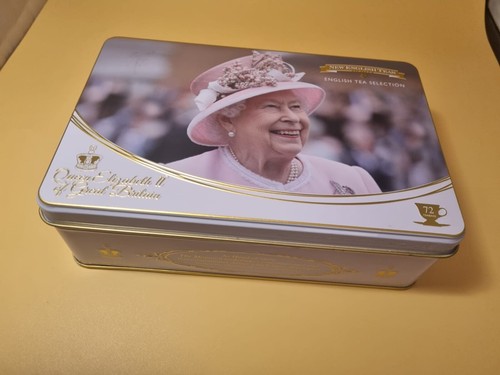 Vintage Tin Tins (Choose Your Style) - Foto 88 di 94