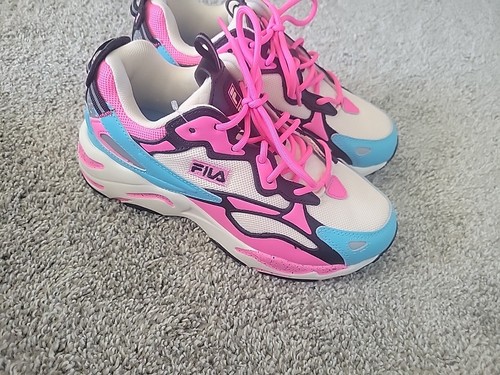 Fila Ray Tracer Apex GS Womens Sneaker Size 7.5 New W/O Tags Pink Blue Black Whi - Picture 6 of 13