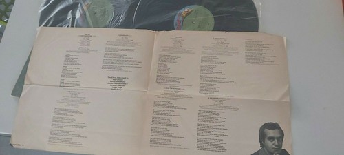 ELTON JOHN blue moves RARE ISRAELI LP - Picture 3 of 4