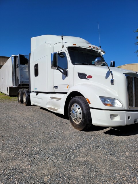 2018 Peterbilt 579 Paccar MX13 364 969 Miles Automated APU Inverter 2018 Peterbilt 579 Paccar MX13 364 969 Miles Automated APU Inverter