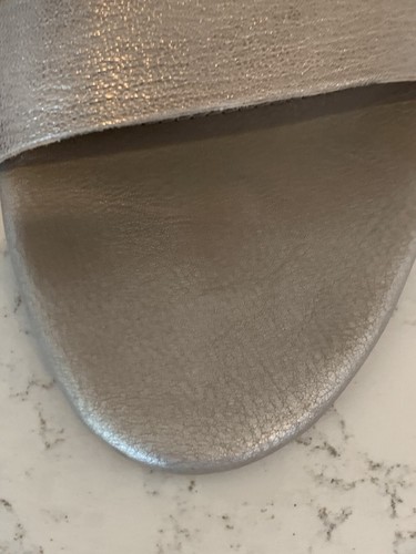 Sofft 9.5 Sandals, Leather Metallic Wedges - Picture 7 of 10