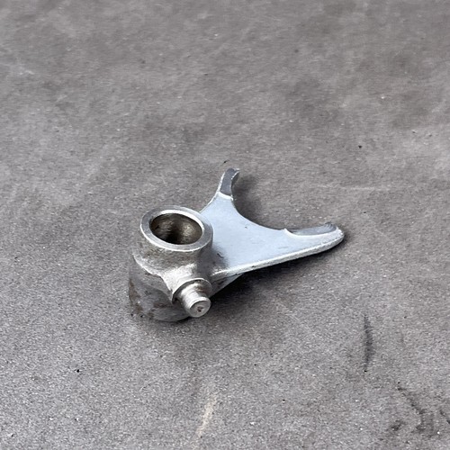 ♻️ APRILIA RS 125 - ROTAX 123 GEARBOX SELECTOR FORK - Number 913 ♻️ - Picture 6 of 6