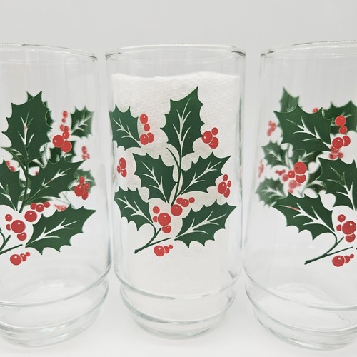 4 Vintage Indiana Glass HOLLY BERRY Christmas Drinking Glasses Tumblers - Picture 2 of 8