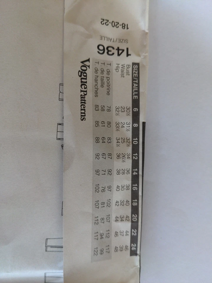 Vogue 1436 pattern 90s vintageAnne Klein size 18/20/22  jacket & skirt UNCUT  - Image 4 of 4