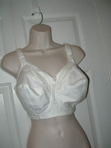 GODDESS Women's Nursing Bra 38F White Wire Free Lace Trim GD0511WH NWT