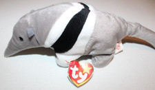 Ty Beanie Baby Ants the Anteater DOB November 7, 1997 with Heart Tag
