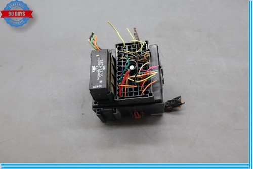 03-07 HUMMER H2 Turn Signal Lamp Fuse Box Relay Junction Block  W/ Bracket Oem - Picture 10 of 11