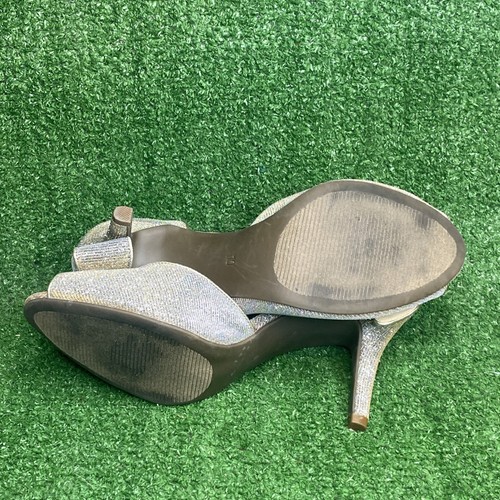 Kelly & Katie SZ 10 M Sparkle Silver Fabric Slip On Peep Toe 3.5” Heels - Picture 9 of 9