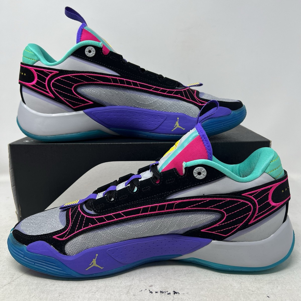 【メール便送料無料対応可】 2 Luka Jordan Air Nike Grey Basketball 10.5 Men's Jade Black シューズ(男性用)