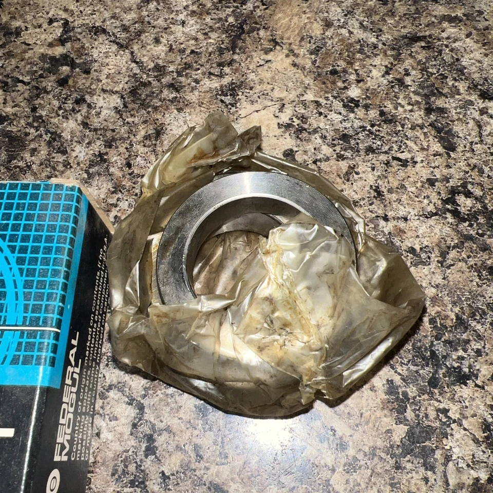 Dodge Truck 1961-71 1/2 tonelada A100 D100 P100 cojinete de rueda interior trasero Bower #: A-7 Foto 2 de 4