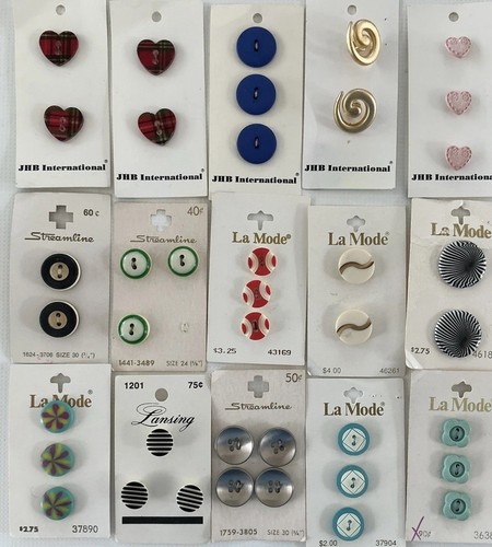 Vtg Lot 15 Cards Various Type Buttons JHB, Lansing, Streamline - Total 40