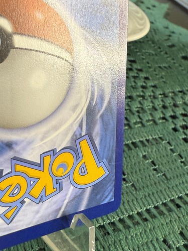 Lugia V (Alternate Full Art) 186/195 Swsh12: Sword & Shield  - Picture 4 of 4