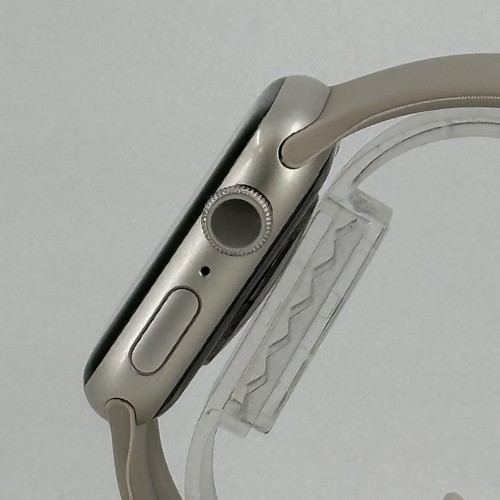 Apple Watch (Seria 7) 41mm Starlight Aluminium z Starlight Sport (GPS) - 7/10 - Zdjęcie 3 z 5