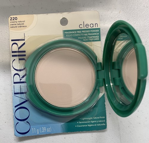 Covergirl Clean Sensitive Fragrance-Free Pressed Powder, Creamy Natural 220 - Picture 3 of 3