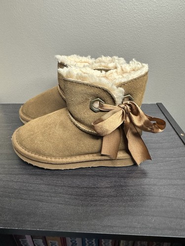 Botas BEARPAW para niñas talla 10 PAWZ - Imagen 7 de 9