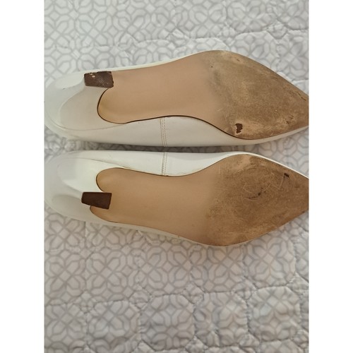 Women's Vero Studio White Heels Size 7.5M - Picture 5 of 9