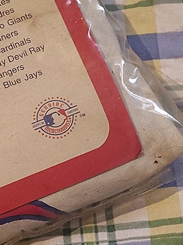 VTG Chief Wahoo Cleveland Indians Adult Hooded Vinyl Poncho Seven Sons & Co 40" - Picture 15 of 15