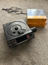 KODAK 4600 Carousel 35mm Slide Projector W/ Remote  2 Carousels