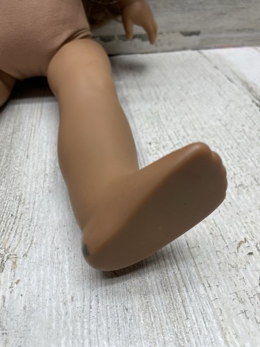 American Girl 18" Doll Lea Clark GOTY 2016 - occhi verdi biondo dorato - USATO - Foto 3 di 19