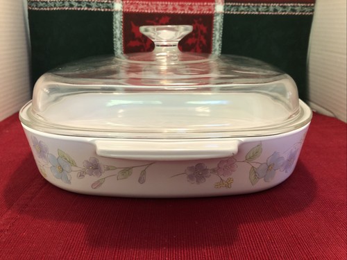 Vintage Corning Ware White Pastel Floral Bouquet A-10-B 2.5 Liter With Lid-USA - Picture 2 of 7