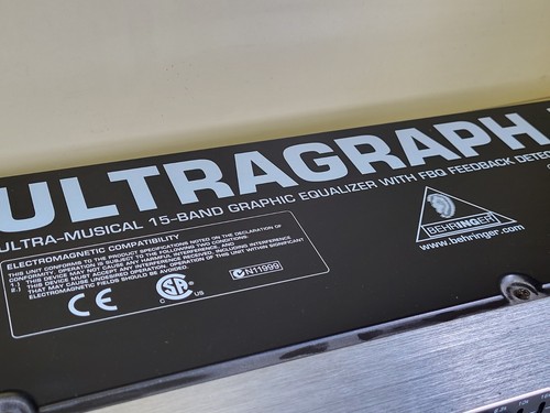 Behringer ULTRAGRAPH PRO FBQ1502 Ultra-Musical 15-Band Graphic Equilizer - Picture 4 of 8