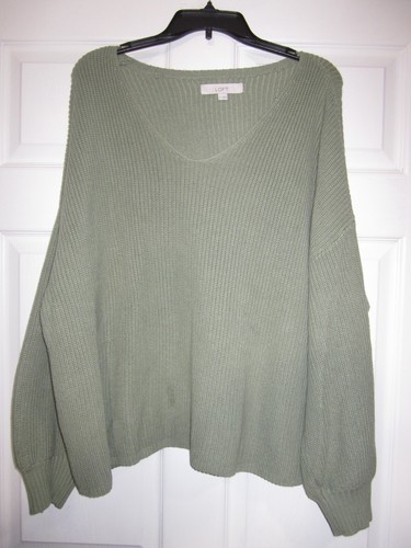 WOMEN'S LOFT GREEN V NECK RIBBED SWEATER, SIZE XL, # 159M - Picture 2 of 9